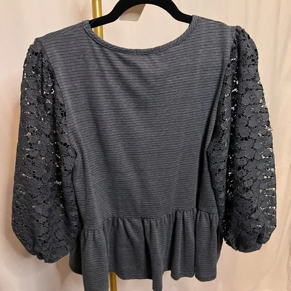 Altar’d state blouse, blue gray in color size large - Picture 3 of 3